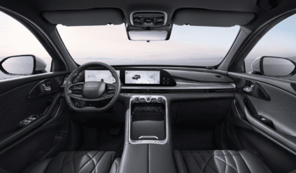 Omoda 9 wnętrze SUV