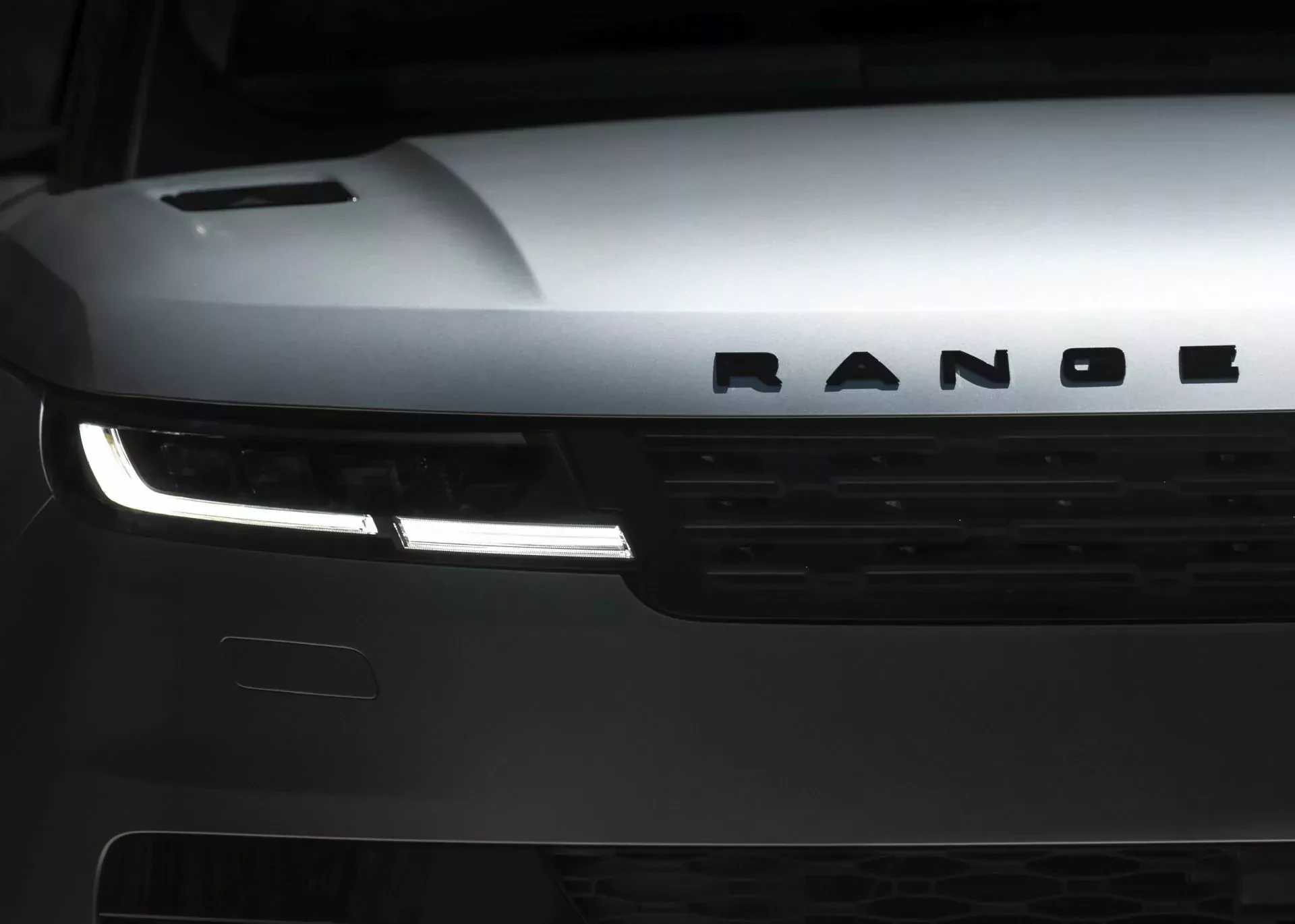 Range Rover Sport silnik moc osiągi jaguar v8 cena SUV spalanie ceny otomoto