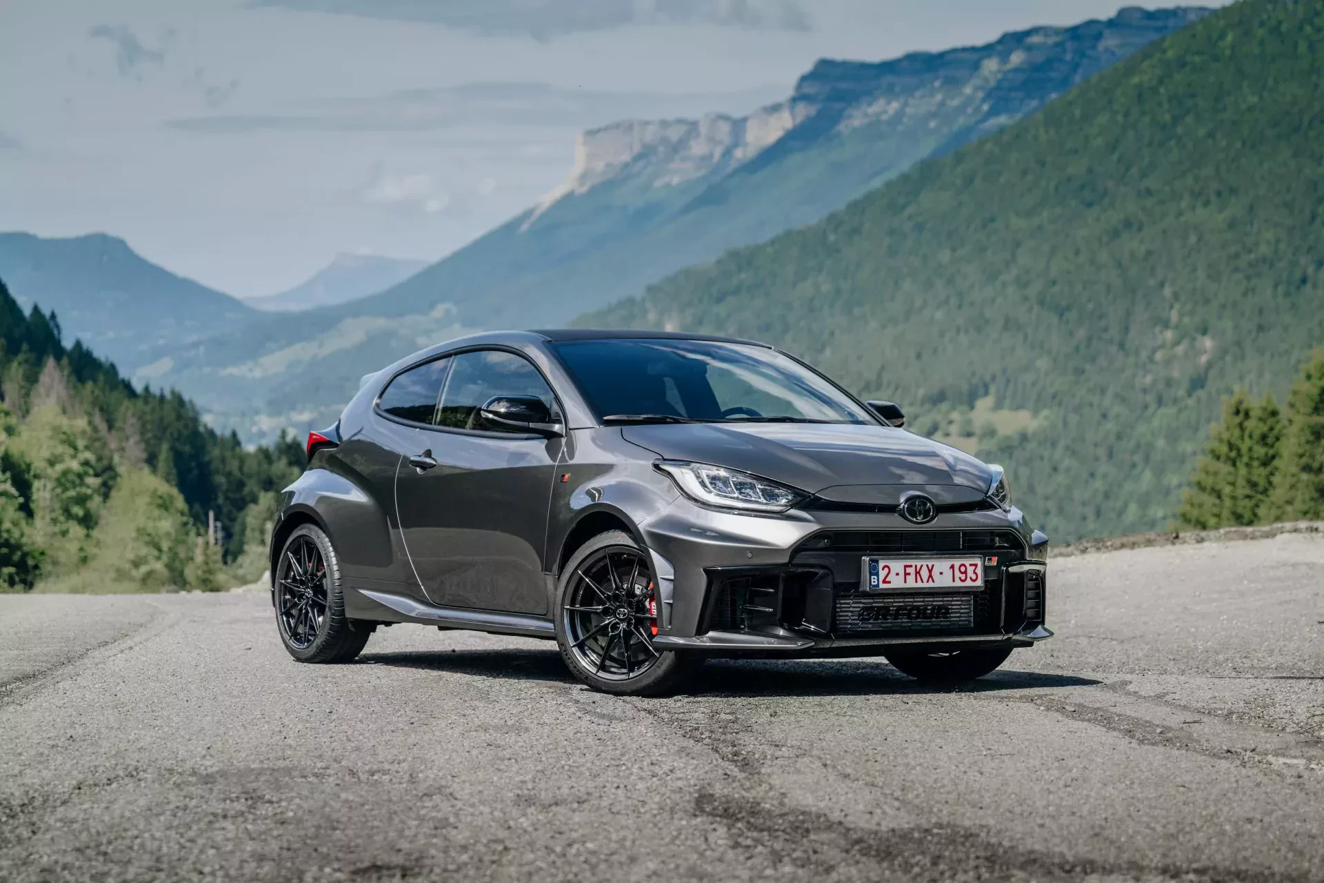 Toyota GR Yaris cena silnik spalanie moc używana nowa