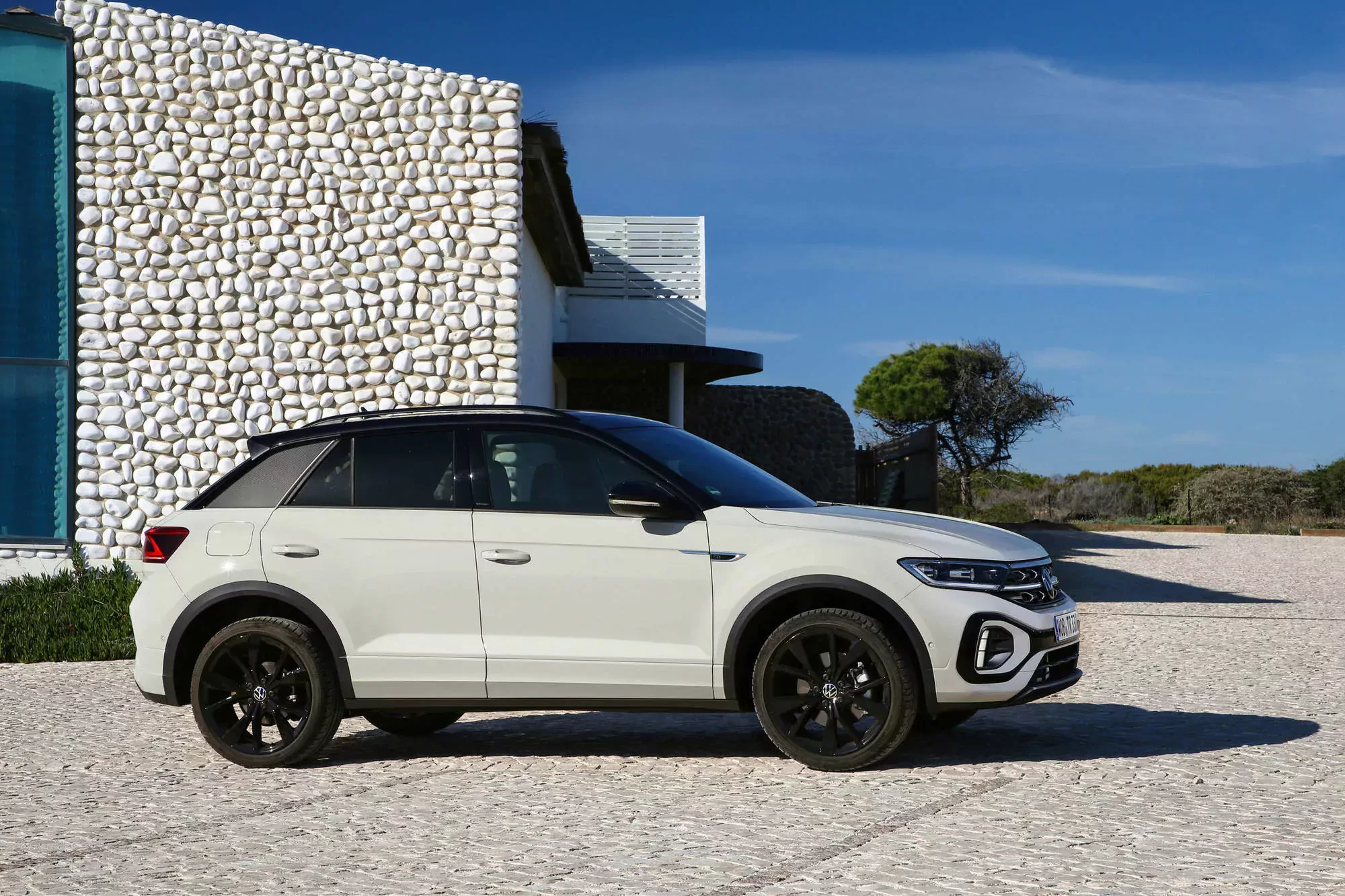 Volkswagen T-Roc SUV
