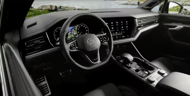 Volkswagen Touareg cena silnik spalanie moc Porsche ceny otomoto używany
