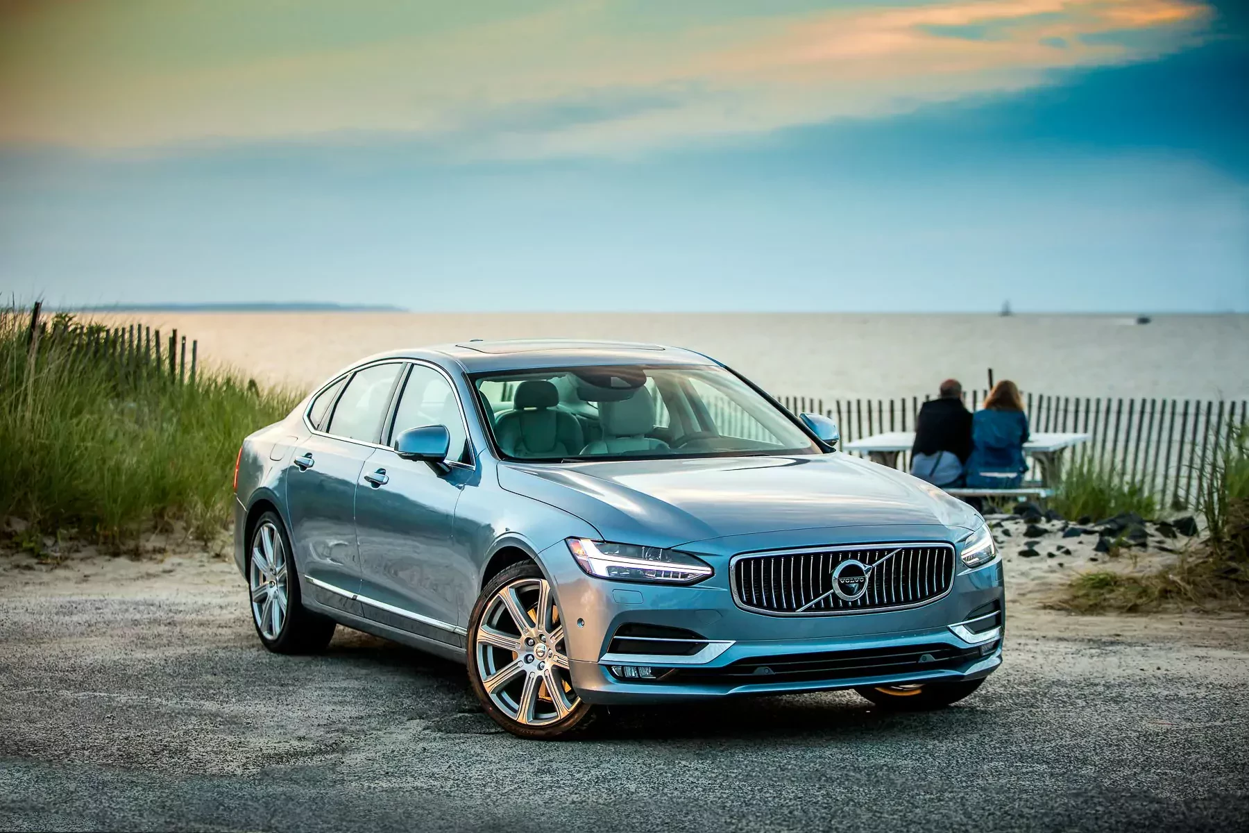 Volvo S90 silnik cena ceny spalanie moc osiągi opinie oceny