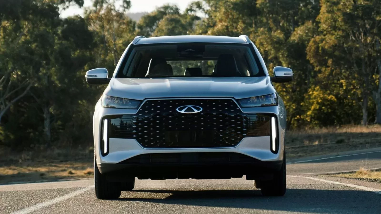 chery-suv-tiggo-4-rywal-dacii