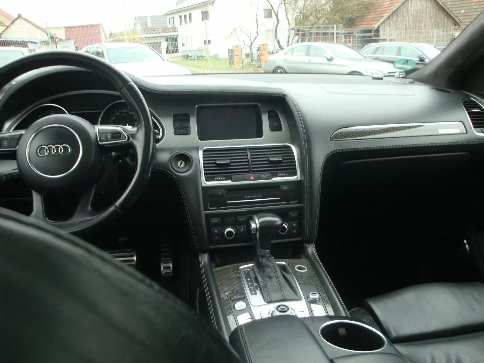 flagowe-audi-q7-przebieg-2