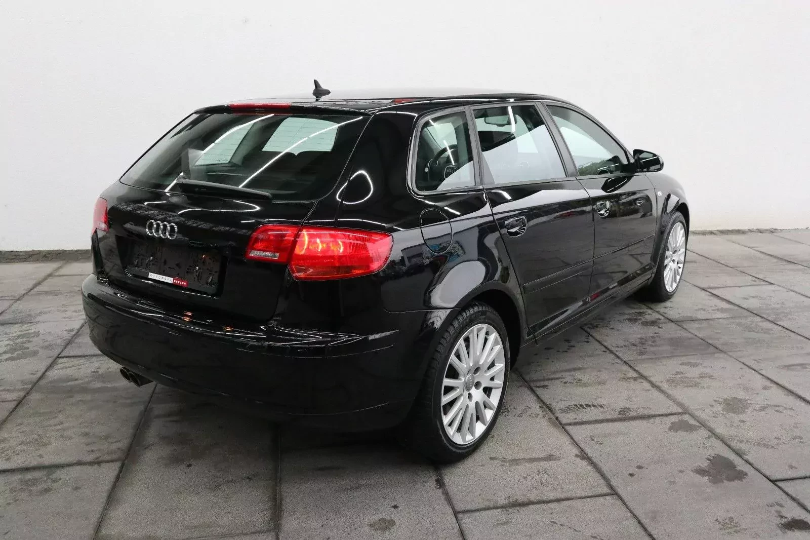 niby-zwykle-audi-a3-v6-2