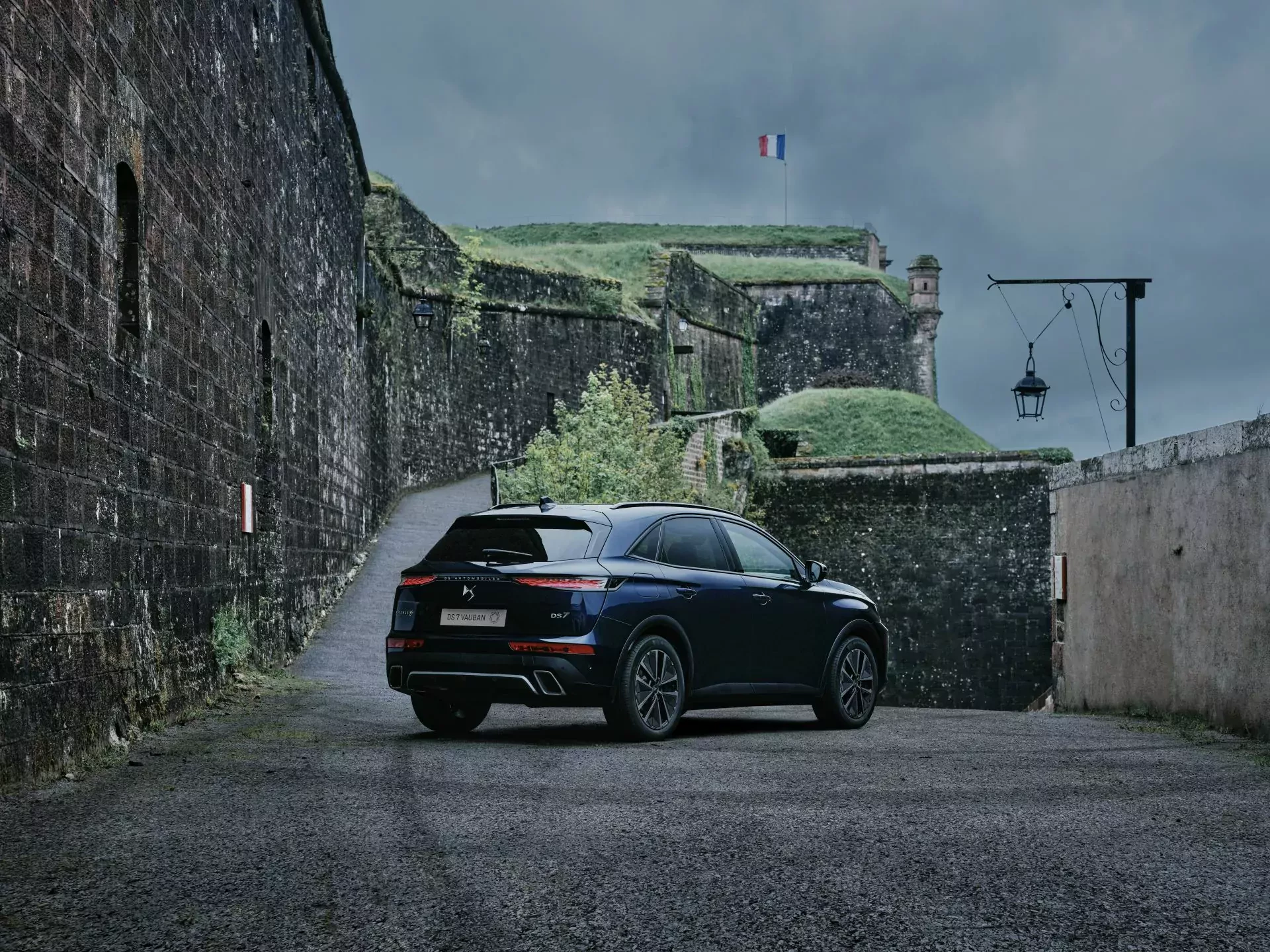 DS 7 Crossback SUV cena silnik spalanie moc ceny używany