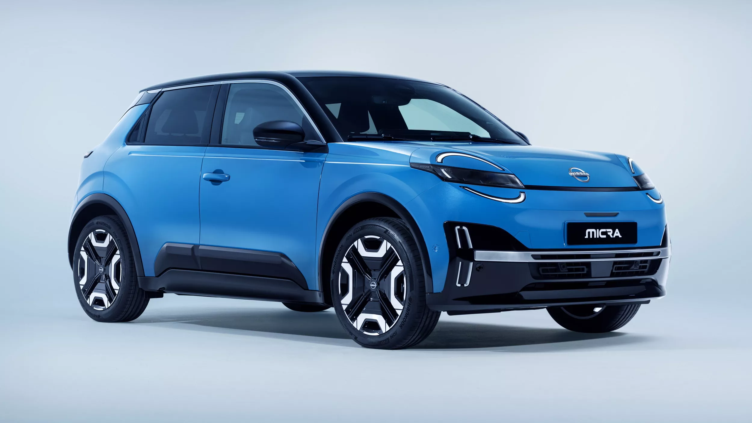 2025-Nissan-Micra-13