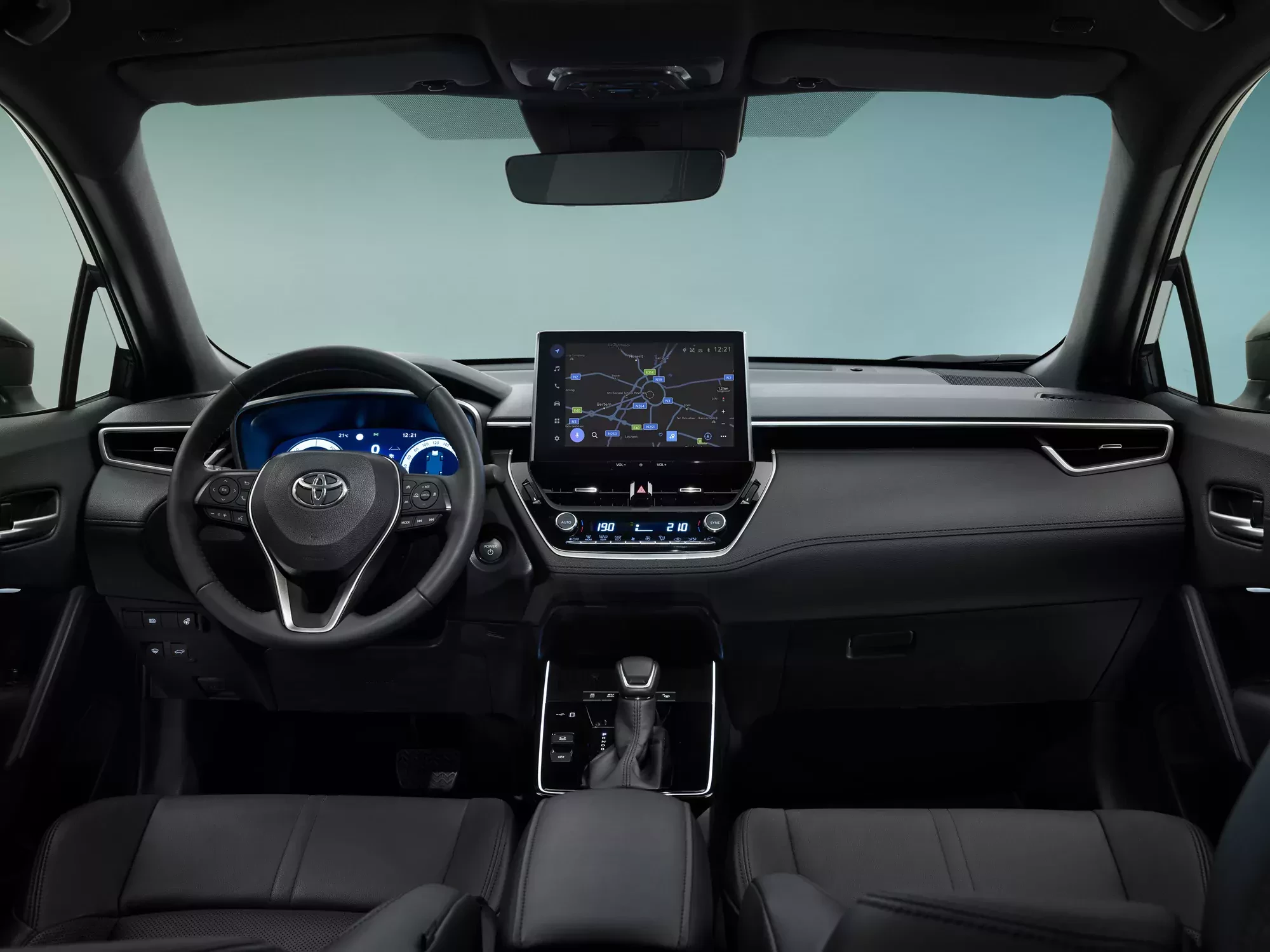 Toyota Corolla Cross GR Sport lifting 2025