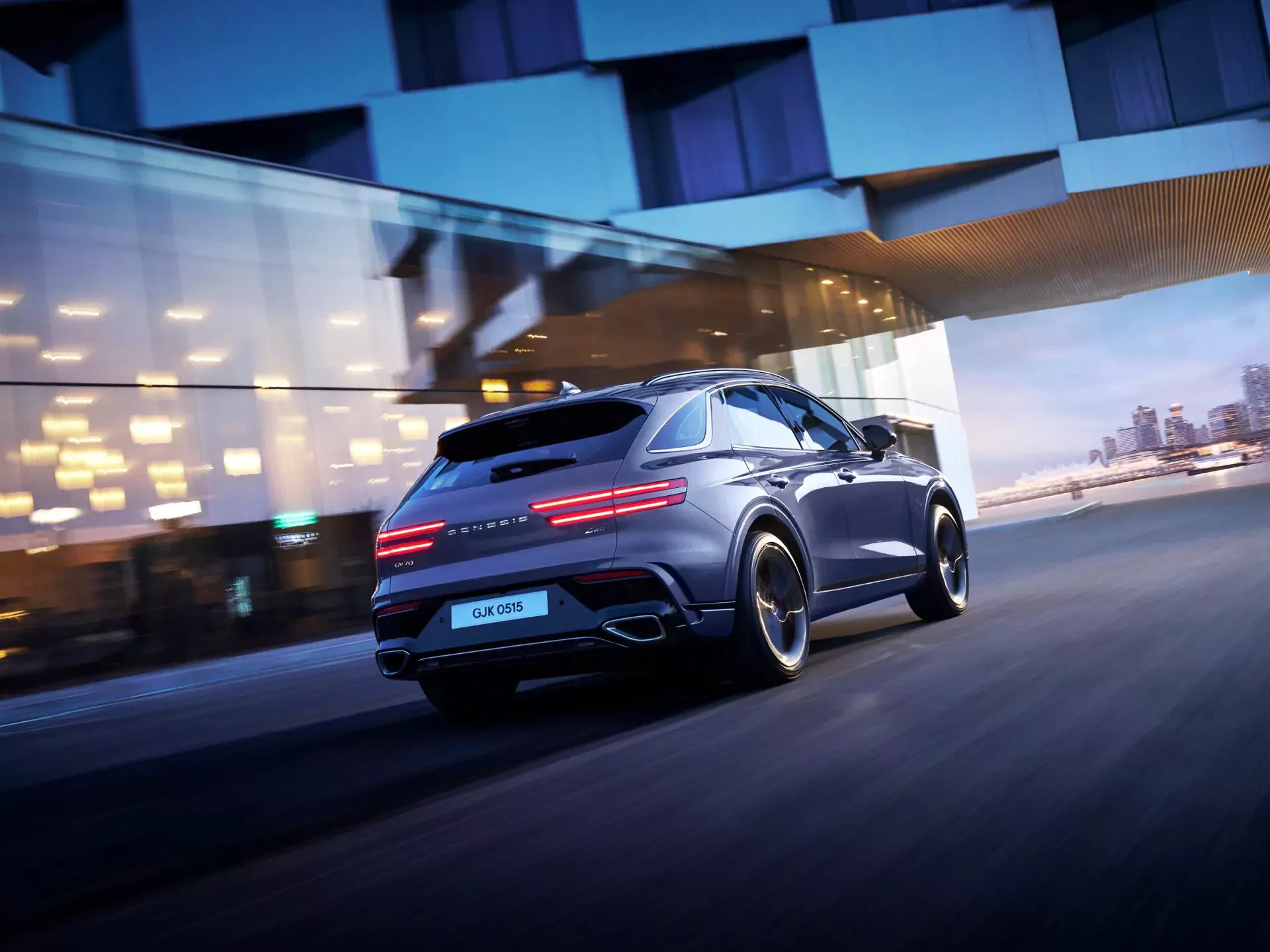 Genesis GV70 cena silnik spalanie SUV moc osiągi ceny nowy używany