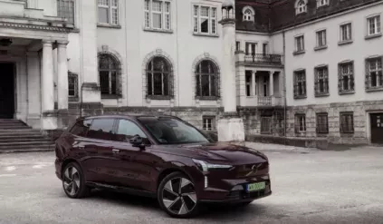 Volvo EX90