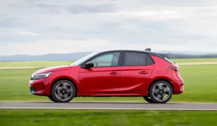 Opel Corsa Hybrid w cenie Dacii to świetna opcja do miasta