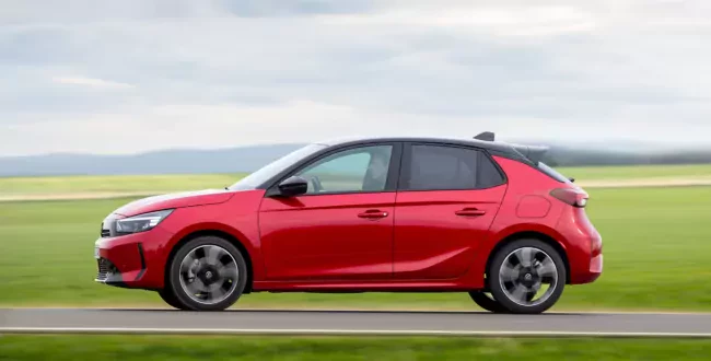 Opel Corsa Hybrid w cenie Dacii to świetna opcja do miasta