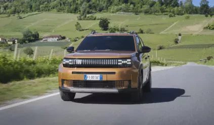 SUV Fiat Grande Panda Hybrid