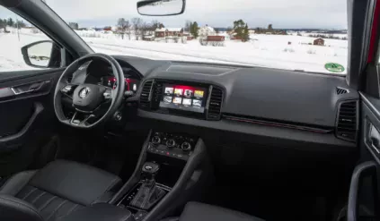 Skoda Karoq SUV cena silnik spalanie moc osiągi ceny używany nowy