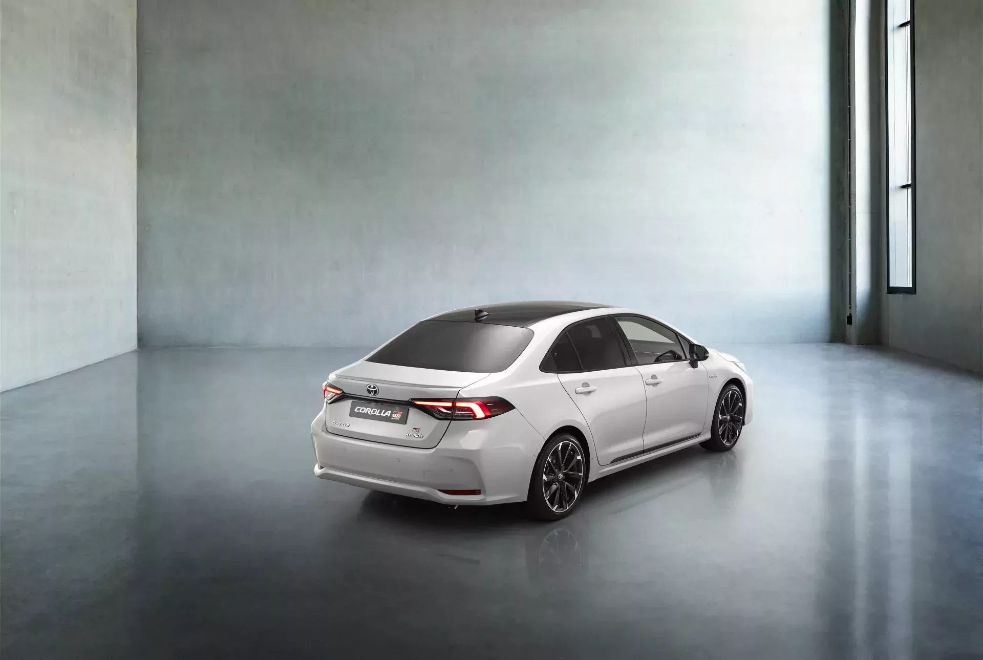 Toyota Corolla jedenasta 11 generacja 1.6 valvematic silnik moc opinie spalanie używany