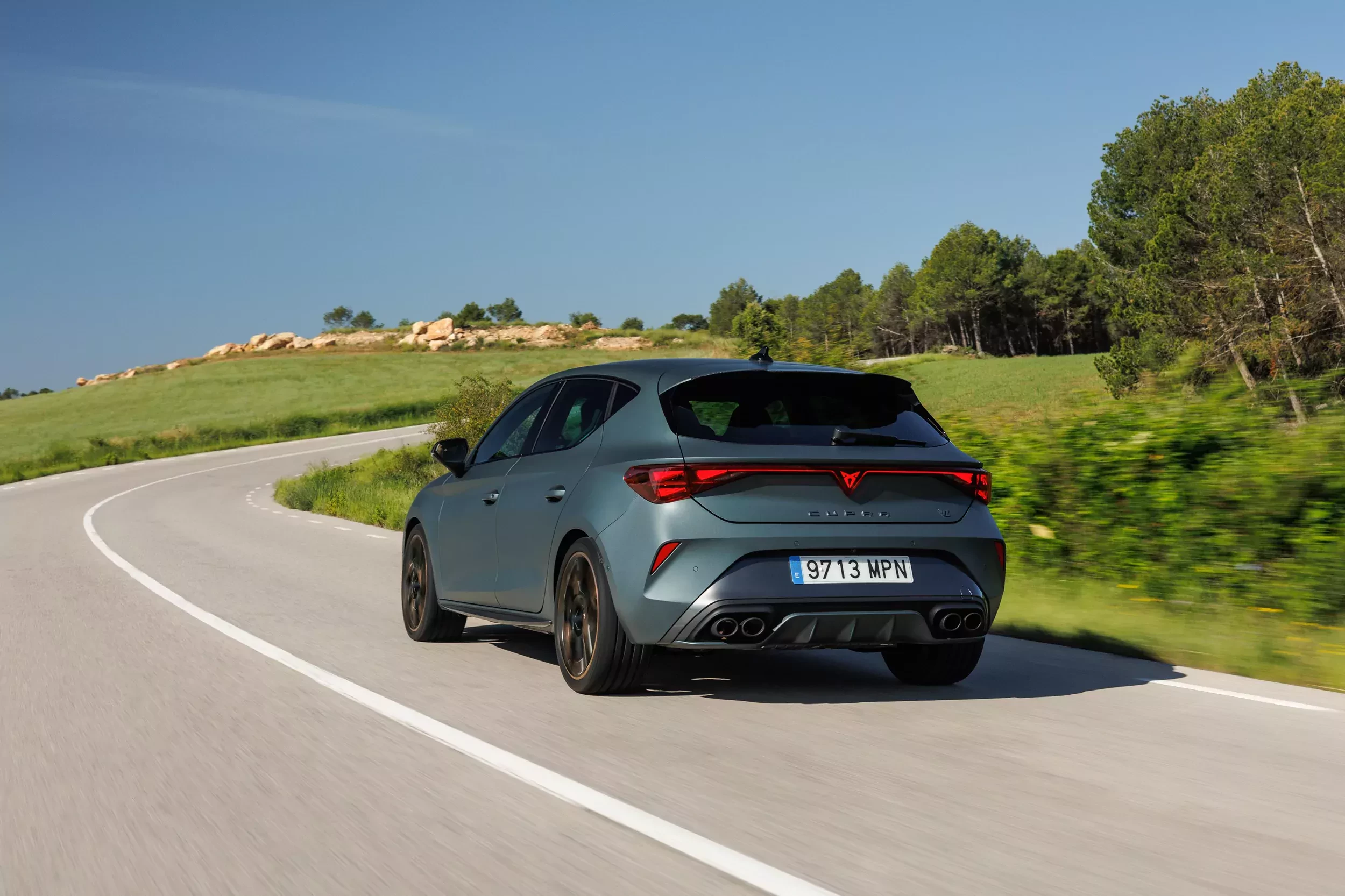 zesportowym designem na miarę Porsche Cupra Leon jest świetną opcją