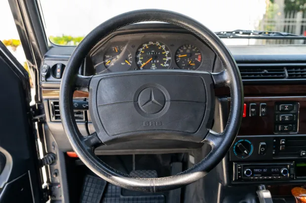 klasyczna-gelenda-na-sprzedaz