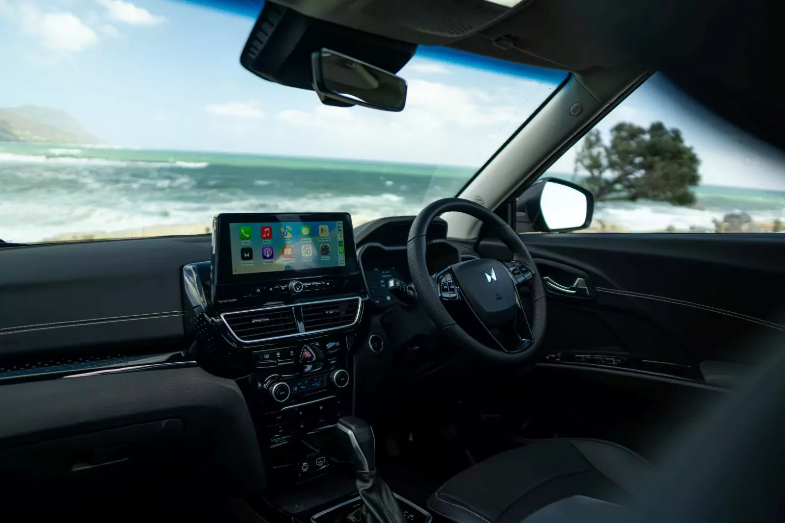 nowy-suv-mahindra-xuv