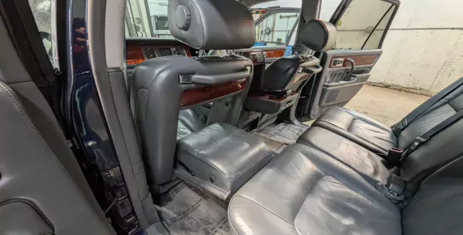 toyota-century-silnik-v12