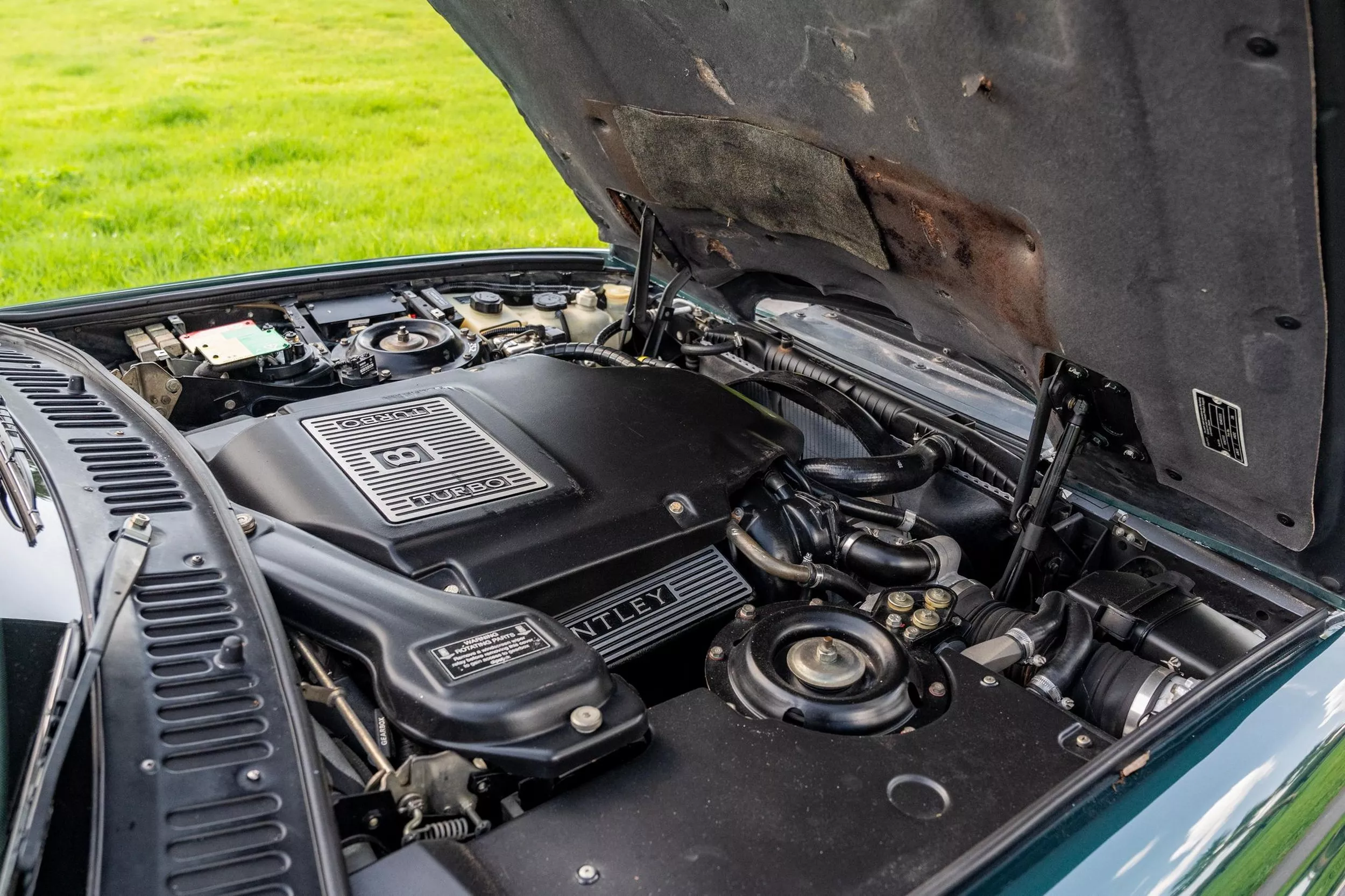 uzywany-bentley-azure