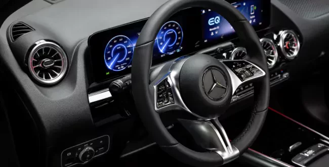 uzywany-mercedes-eqa