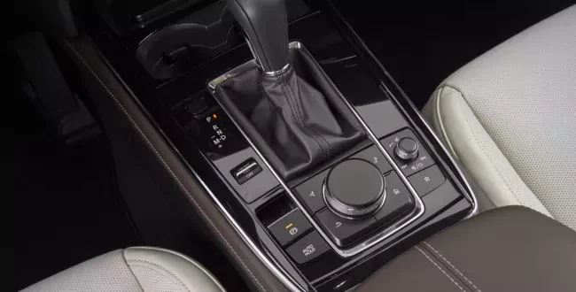 SUV Mazda CX-30 2025