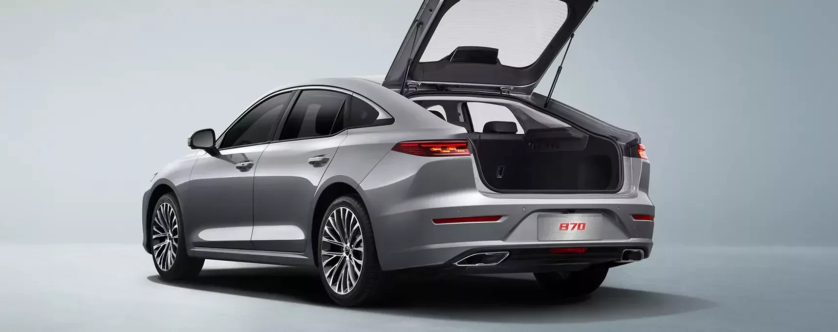 Bestune B70 rywal Skody Superb