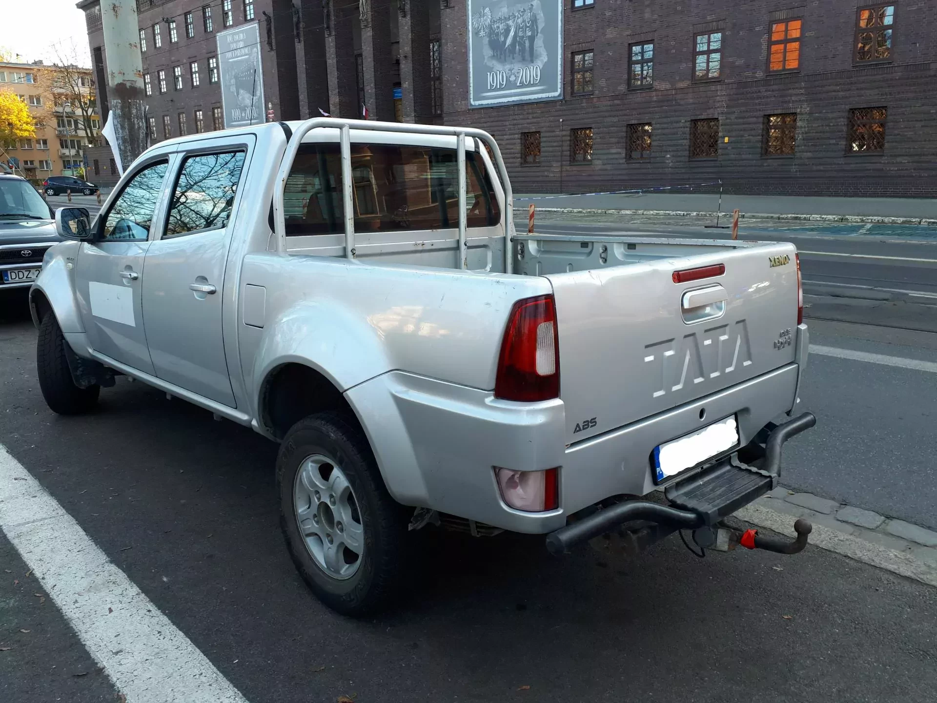 Tata Xenon pick-up cena silnik ładowność używany ceny