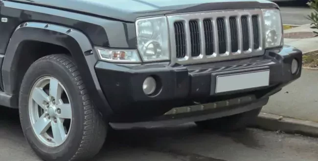 Jeep Commander SUV cena silnik moc napęd spalanie osiągi