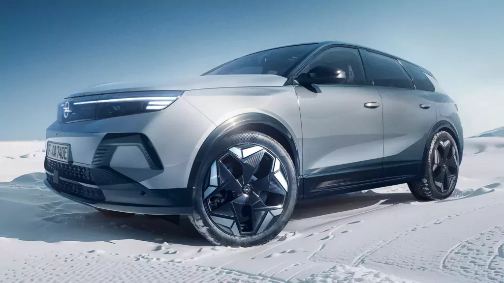 Opel-Grandland-Electric-AWD-4