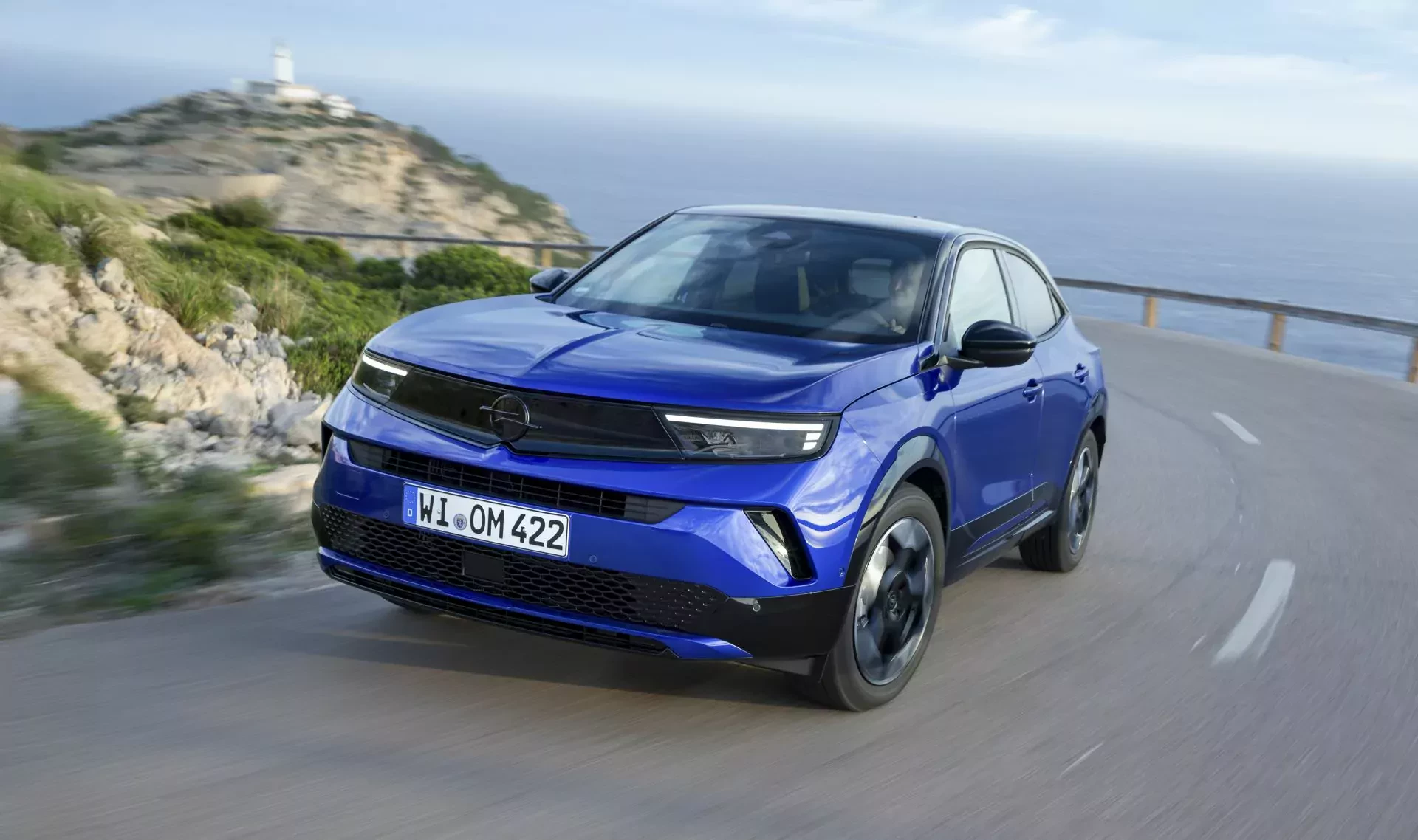 Opel Mokka silnik cena spalanie moc benzyna hybryda diesel ceny używany nowy SUV