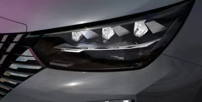 Peugeot 2008 / Peugeot e-2008