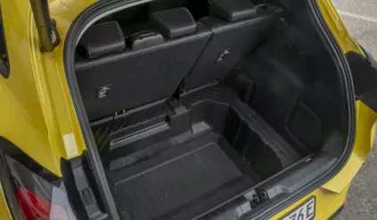 Ford Puma Gen-E bagażnik Giga Box