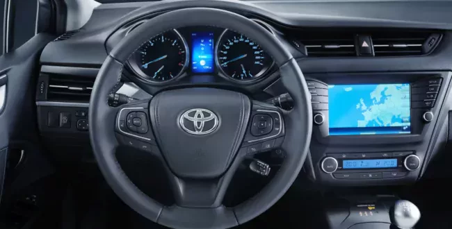Toyota Avensis silnik cena spalanie używany używana ceny opinie oceny