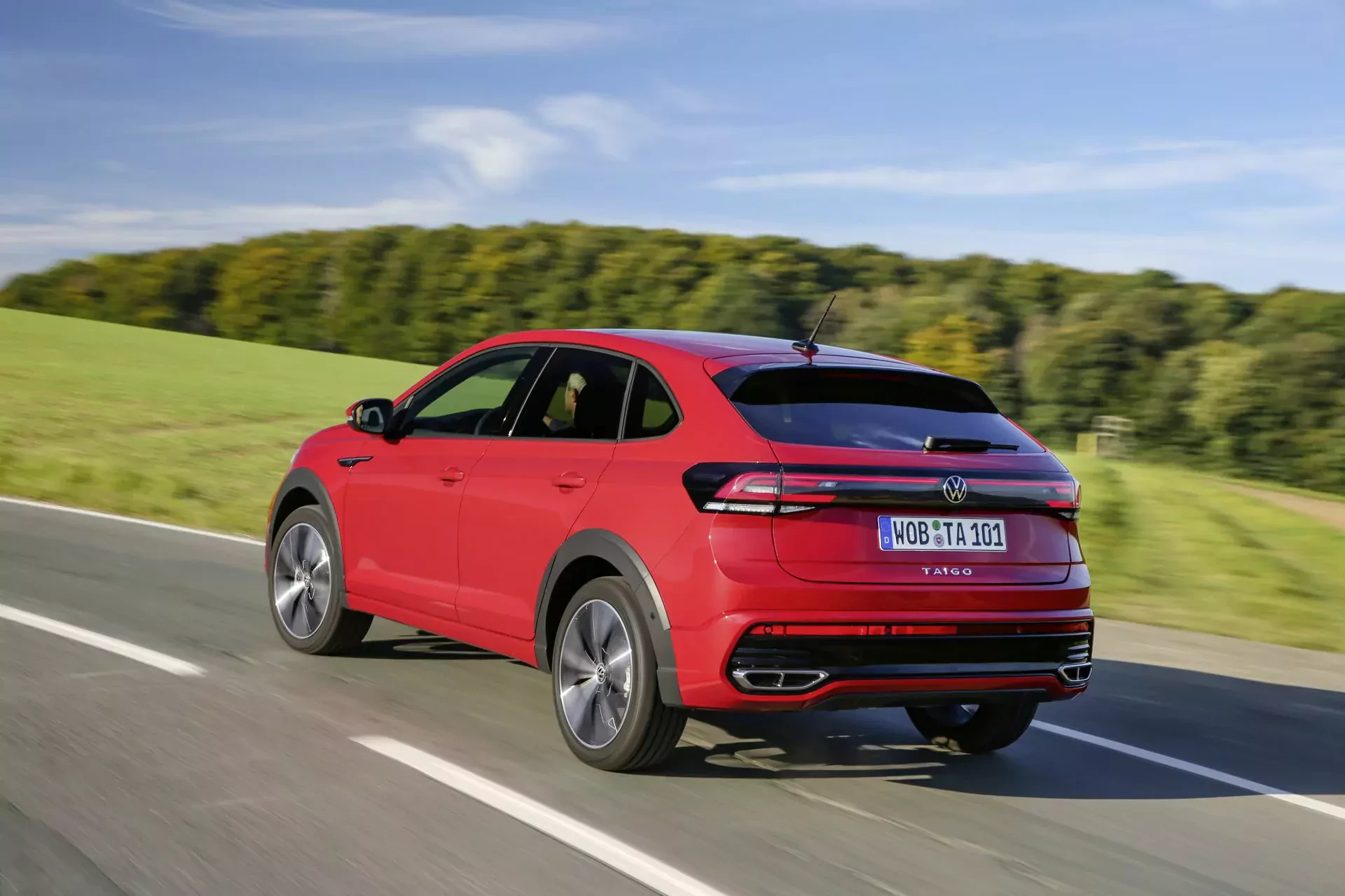 Volkswagen Taigo silnik cena spalanie moc osiągi silnik benzyna oceny opinie