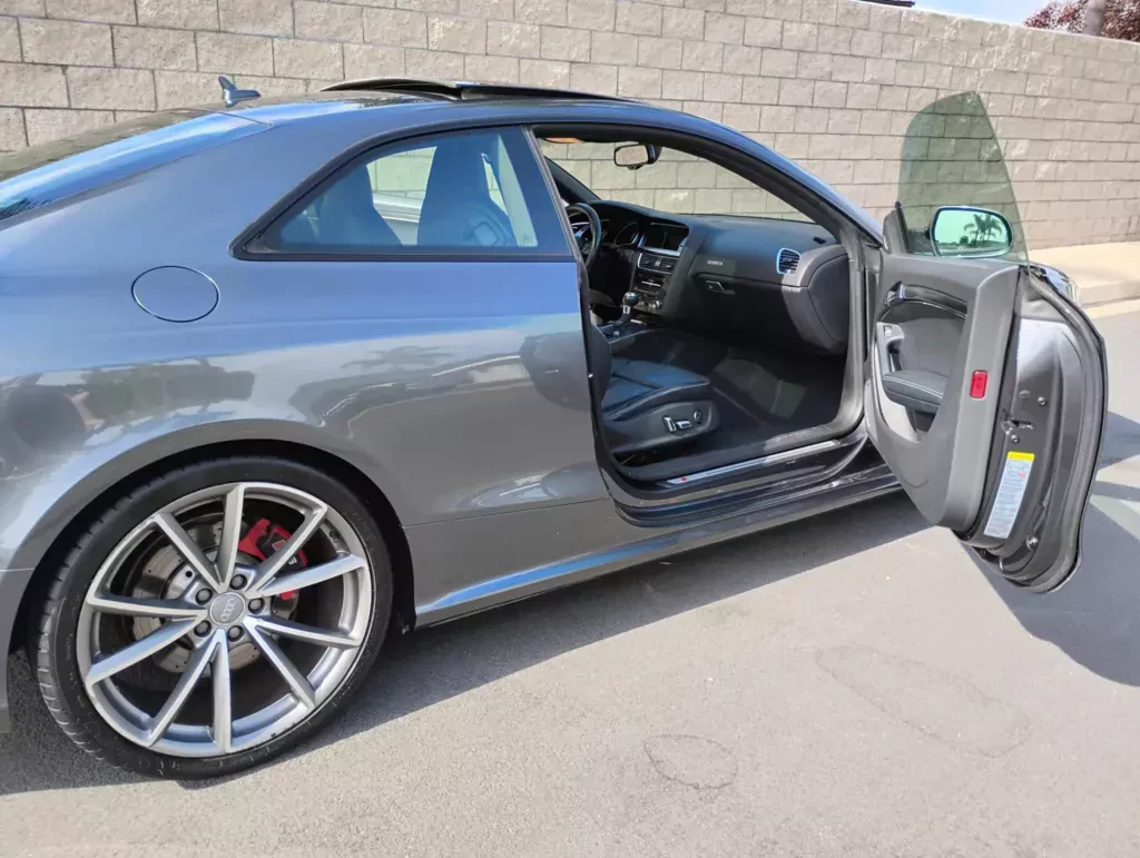 audi-rs5-uzywane-za-grosze