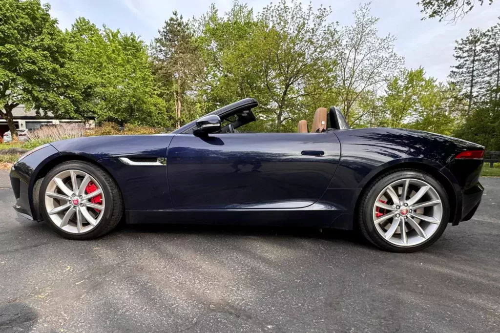 jaguar-f-type-kabrio-uzywane