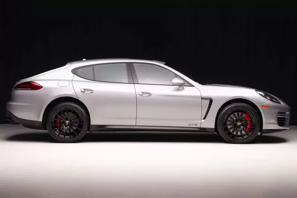 porsche-panamera-gts