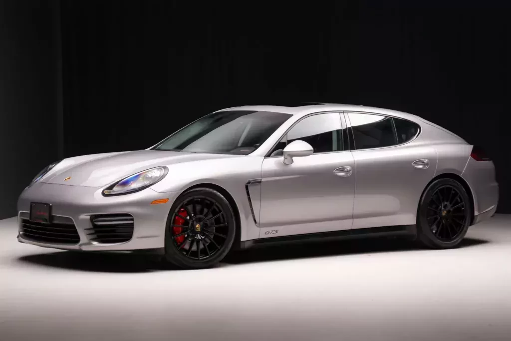 porsche-panamera-gts
