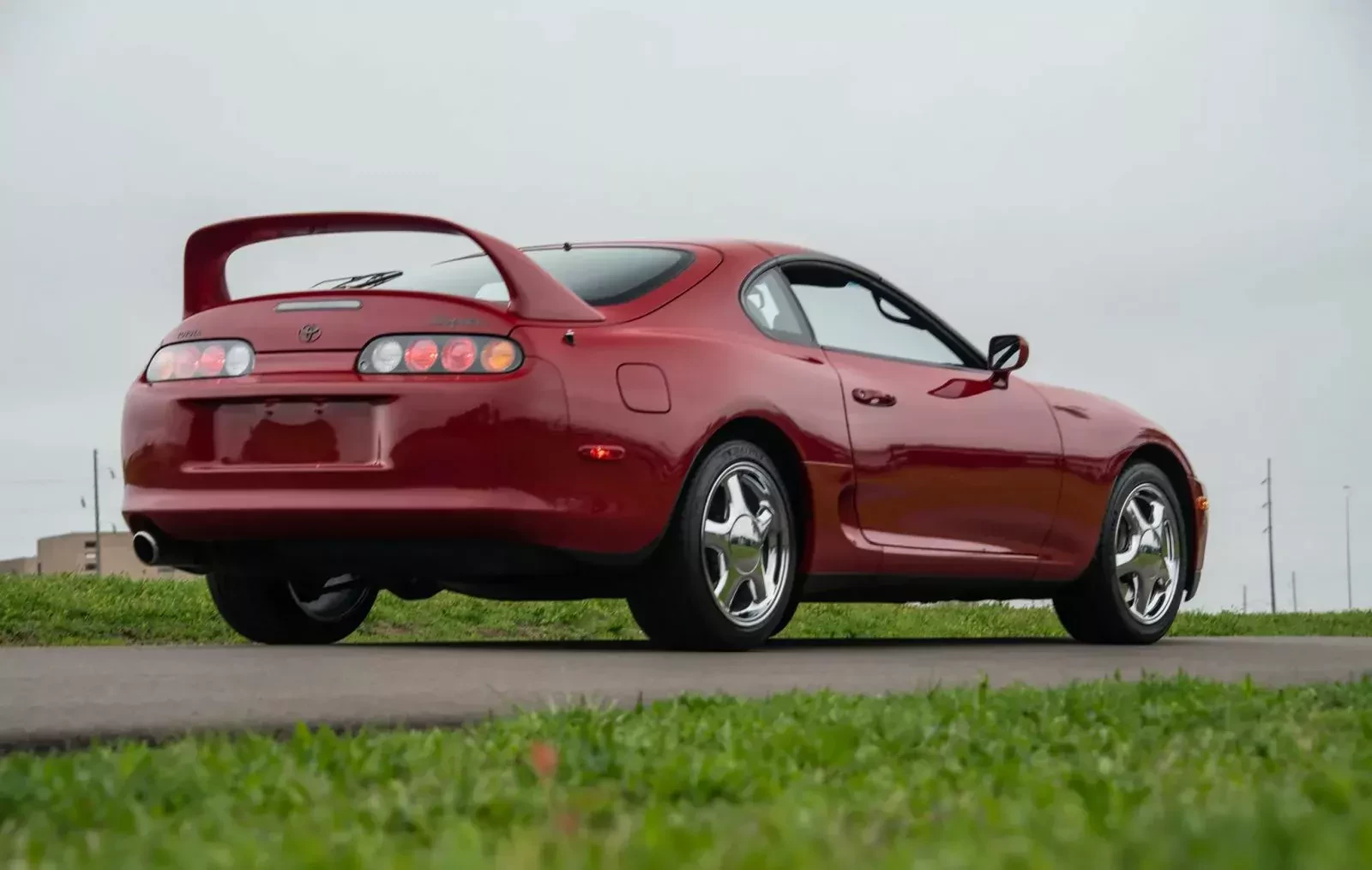 toyota-supra-zyskuje-na-wartosci