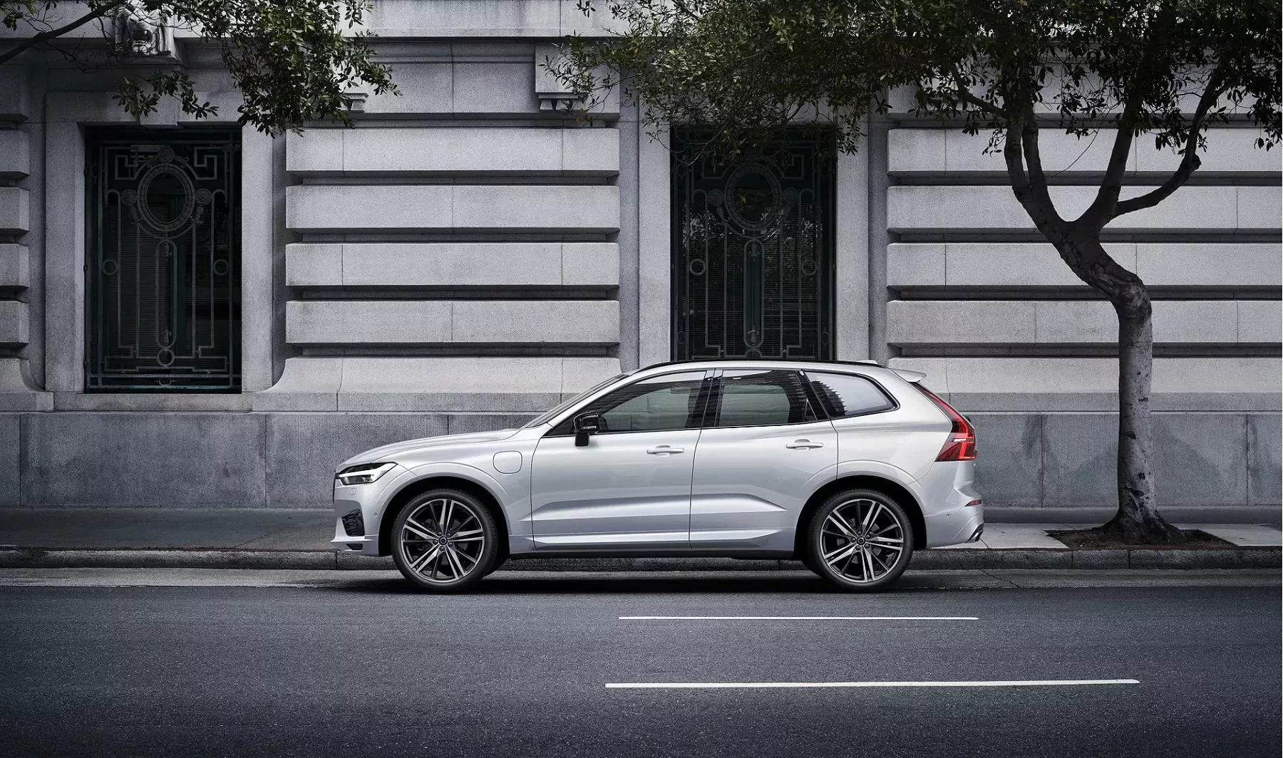 Volvo zrobiło tu taką ofertę na SUV-a, iż jest opcją nr 1 zaraz po Toyocie. Udzieliło się choćby Polakom