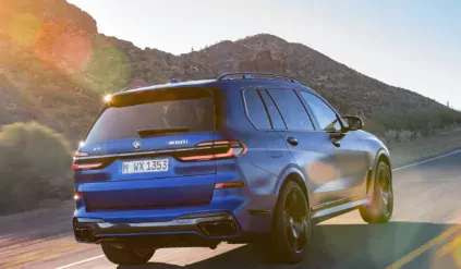 BMW X7 M60i