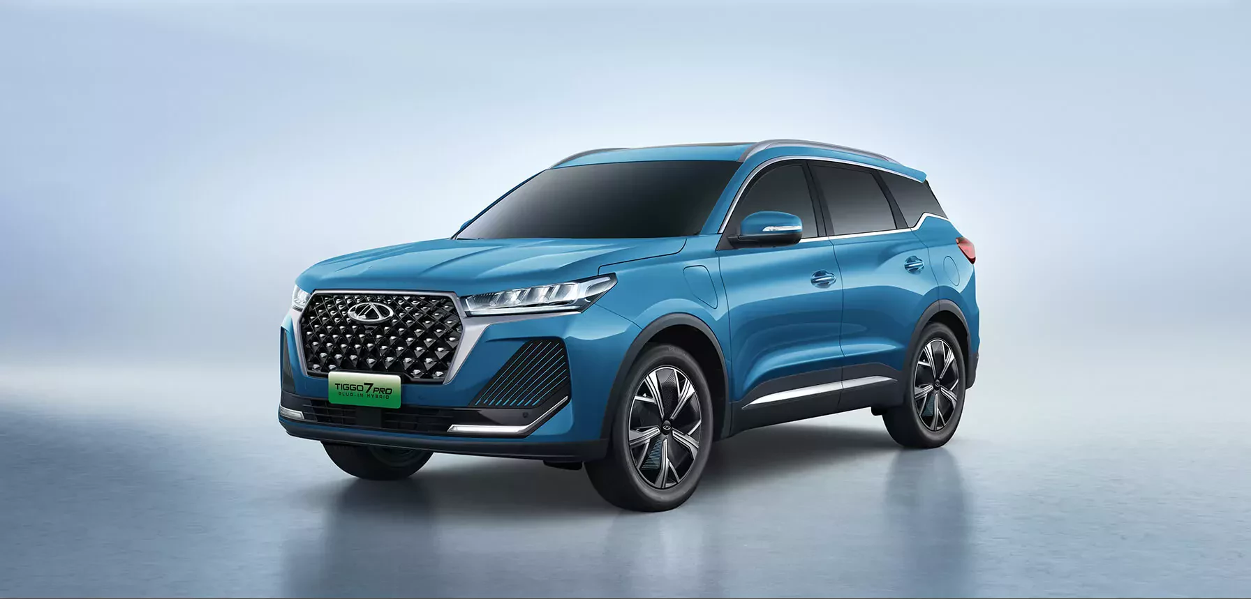 Chery Ebro Dakar SUV silnik cena ceny chińskie SUVy luksus komfort zalety opinie