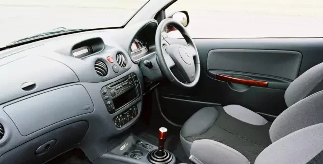 Citroen C2 VTS silnik cena spalanie moc osiągi używany opinie wady zalety