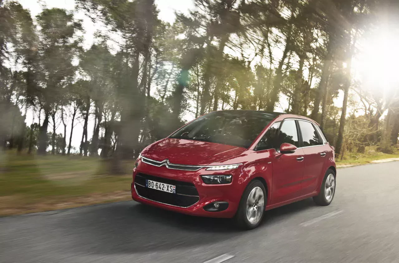 Citroen C4 Picasso minivan silnik cena spalanie moc osiągi opinie zalety wady