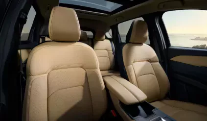 Japoński SUV Mazda CX-5 2025