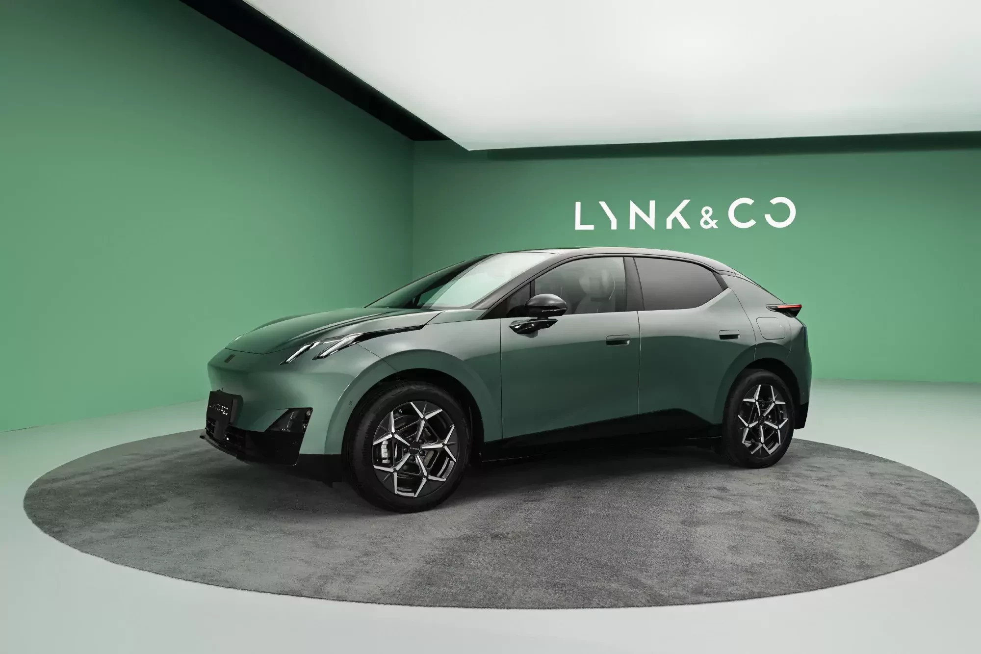 Lynk&Co Z02 Z20 EV