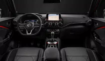Nissan Juke SUV crossover opinie wady zalety silnik spalanie moc rozmiar segment oceny
