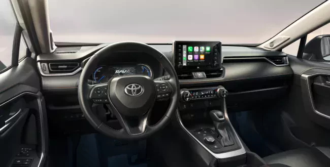 Toyota RAV4 SUV silnik cena spalanie moc osiągi ceny opinie oceny zalety wady