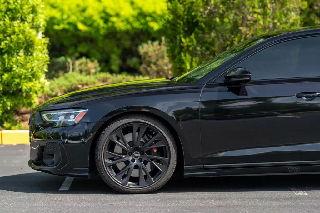 audi-s8-uzywane-za-ulamek-ceny